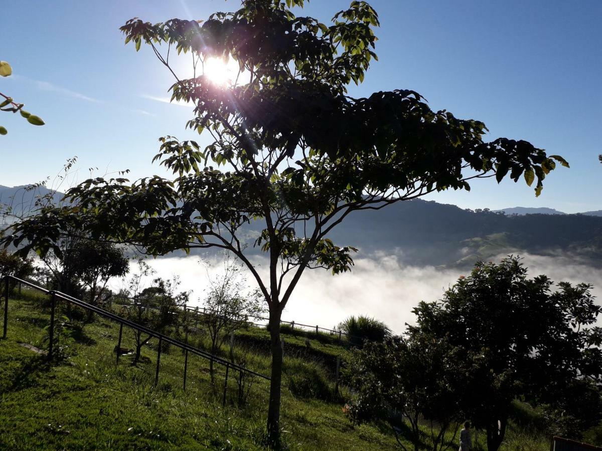 Mirante De Minas Inn